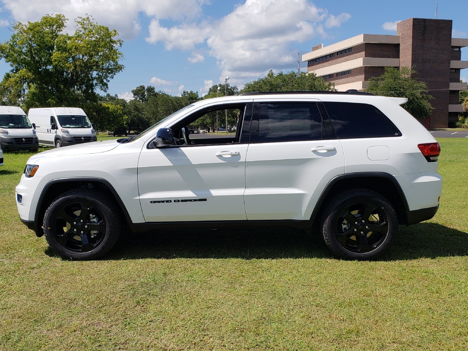 New 2018 Jeep Grand Cherokee Upland Sport Utility in Beaufort #J515109 ...