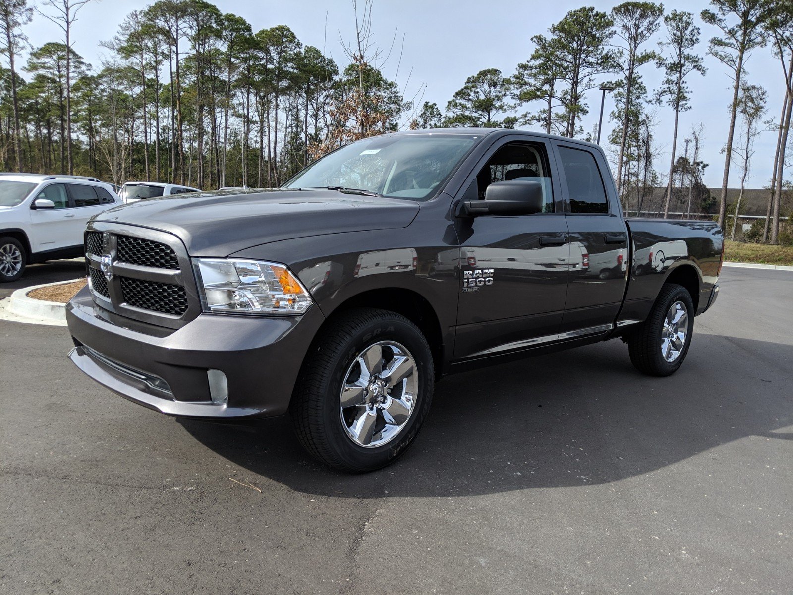 New 2019 Ram 1500 Classic Express 4d Quad Cab In Beaufort #r733498 