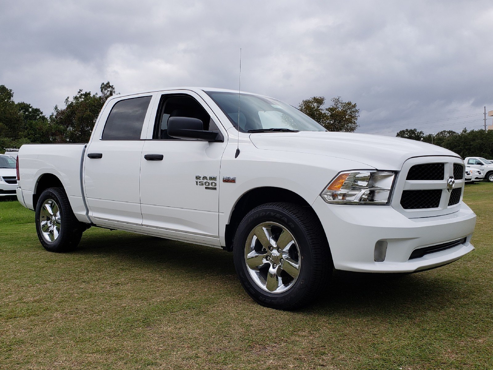 New 2019 Ram 1500 Classic Express 4D Crew Cab in Beaufort #R507672 ...