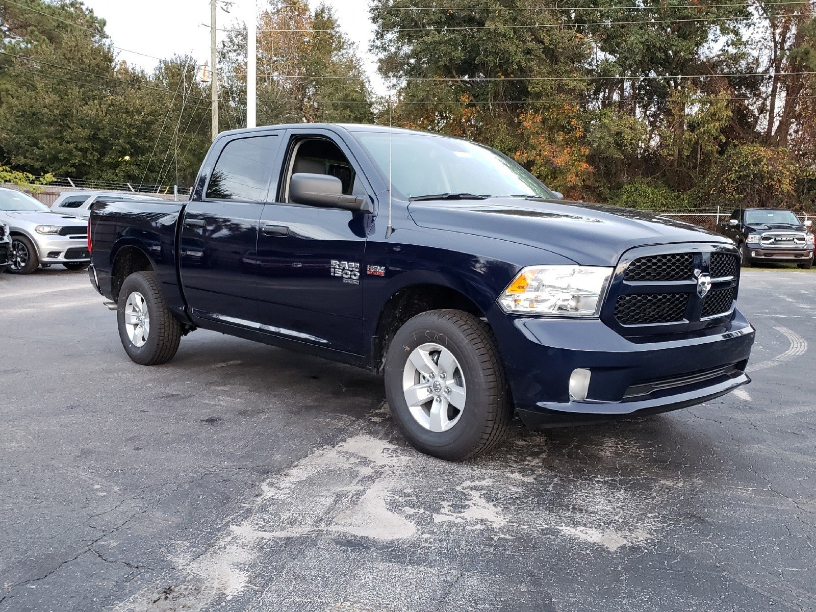 New 2019 Ram 1500 Classic Tradesman 4d Crew Cab In Beaufort #r531533 