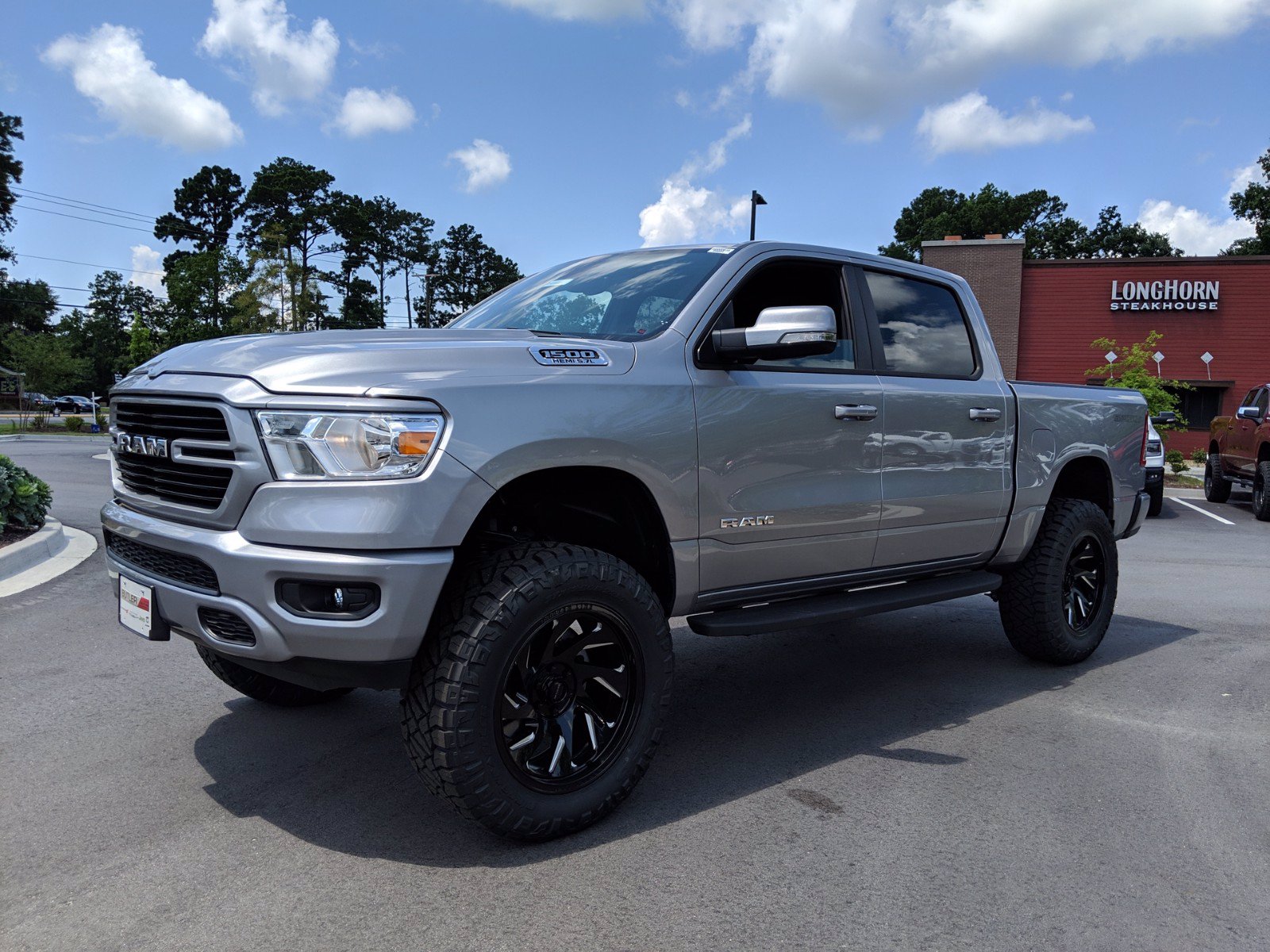 New 2020 Ram 1500 Big Horn/Lone Star 4D Crew Cab in Beaufort #R291824 ...