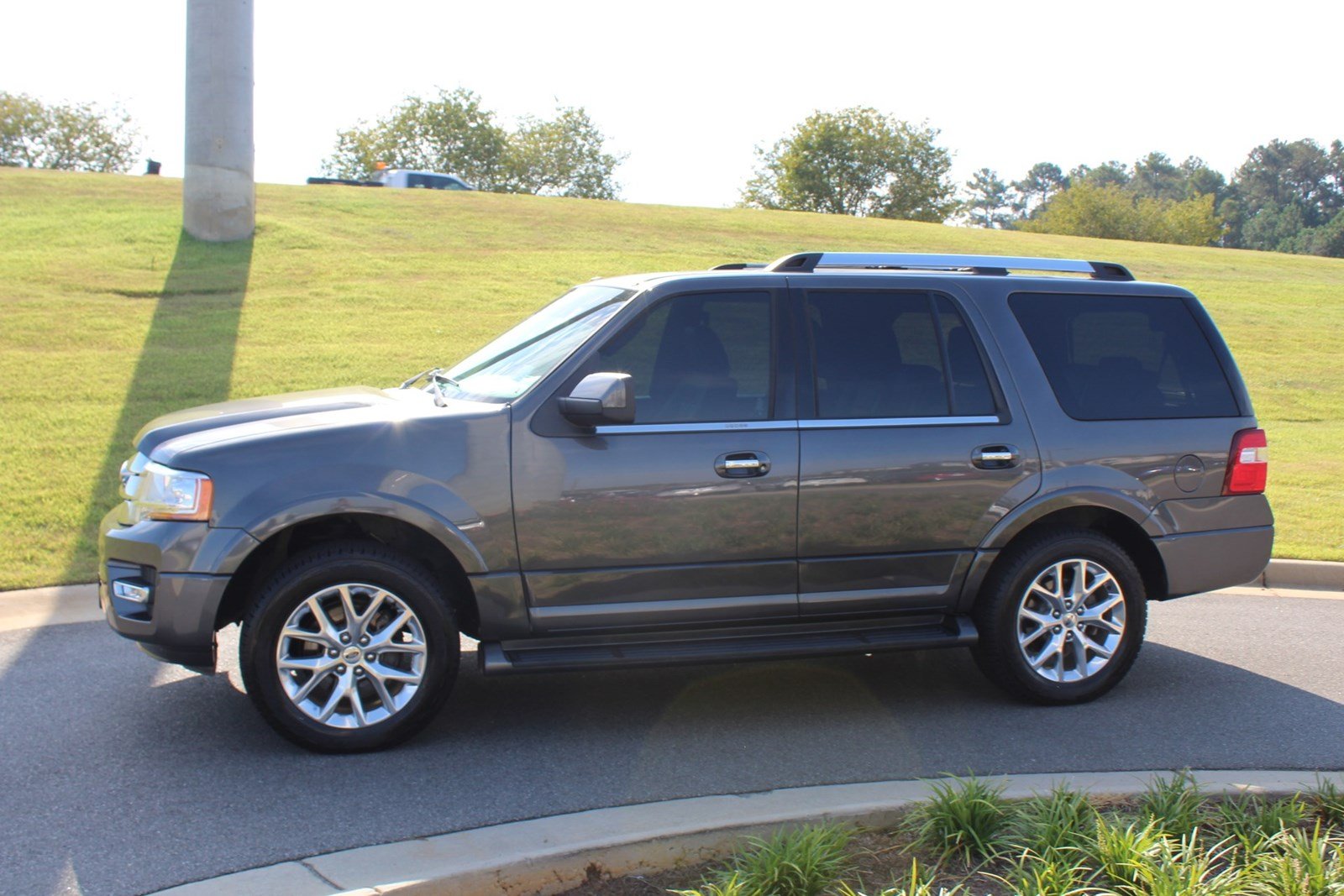 Pre-Owned 2016 Ford Expedition Limited Sport Utility In Macon #N3116 ...