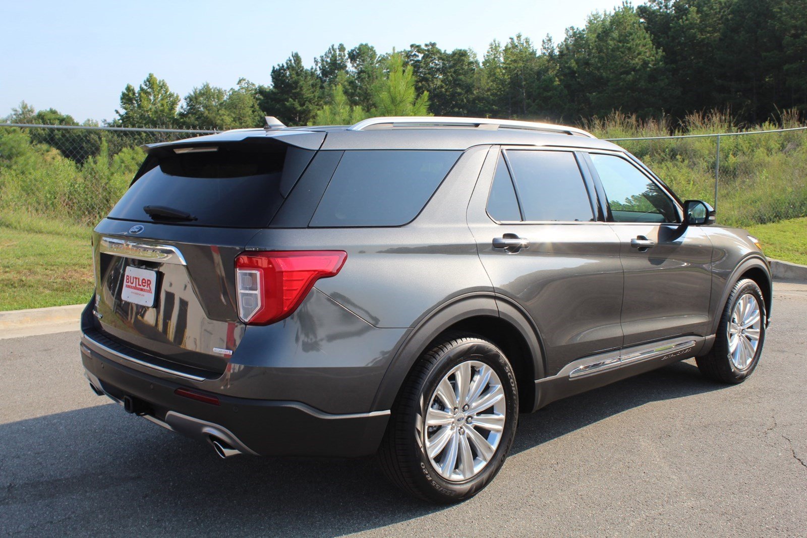 New 2020 Ford Explorer Limited Sport Utility in Milledgeville #F20000