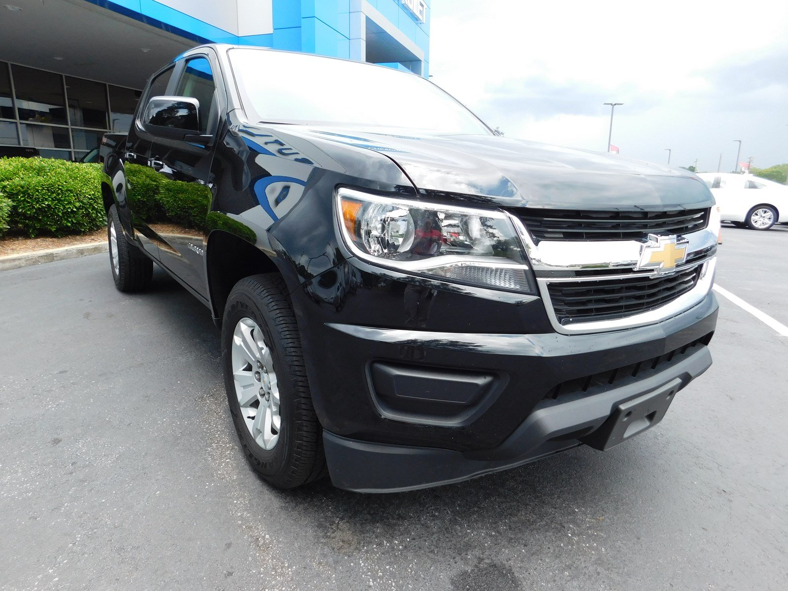 Pre-Owned 2018 Chevrolet Colorado 4WD LT Crew Cab Pickup in Macon ...