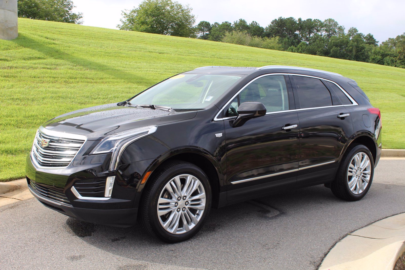 Pre Owned 2018 Cadillac Xt5 Premium Luxury Fwd Sport Utility In Macon N3532 Butler Auto Group