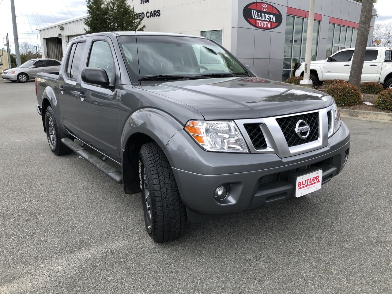 Pre-owned 2019 Nissan Frontier Crew Cab Desert Runner Crew Cab Pickup 