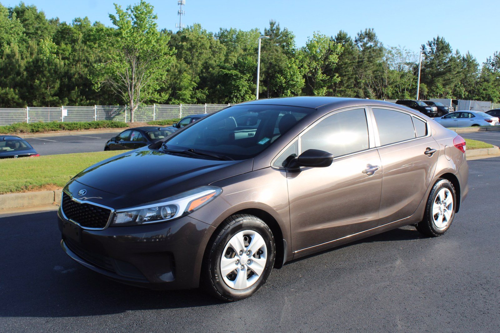 Pre-Owned 2017 Kia Forte LX 4dr Car In Macon #U858257A | Butler Auto Group