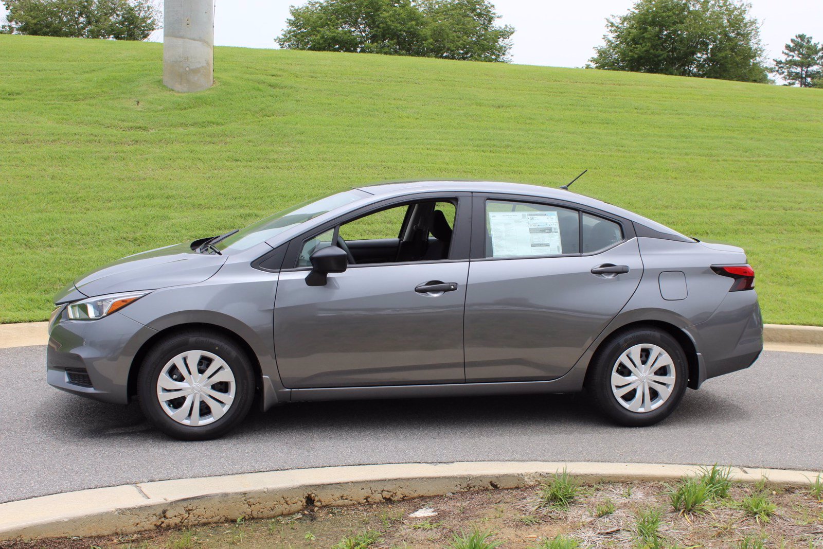 New 2020 Nissan Versa S 4dr Car in Macon #L888546 | Butler Auto Group