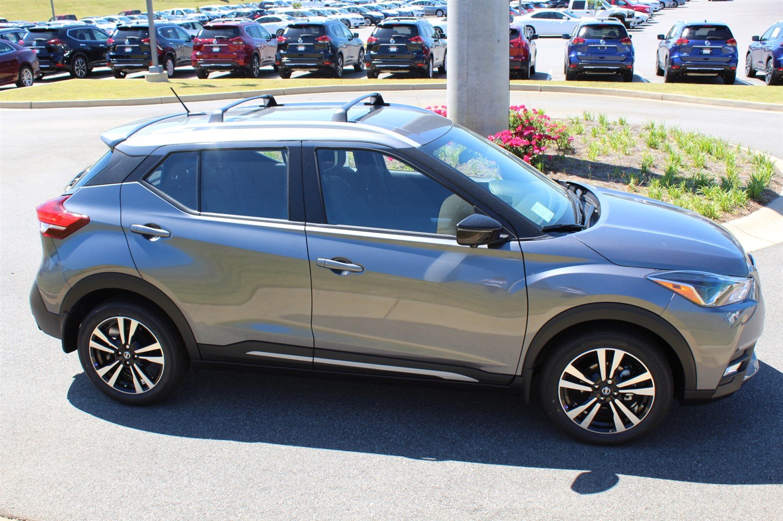 Nissan kicks sr