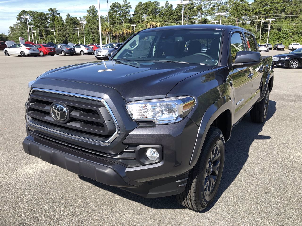 New 2020 Toyota Tacoma 2WD SR5 Double Cab V6 Crew Cab Pickup in ...