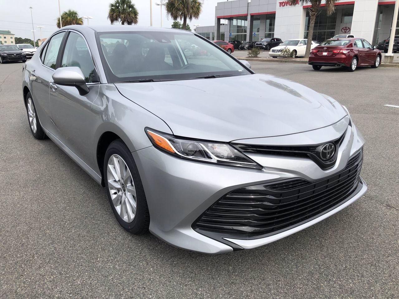 New 2020 Toyota Camry Le 4dr Car In Valdsota #220739 