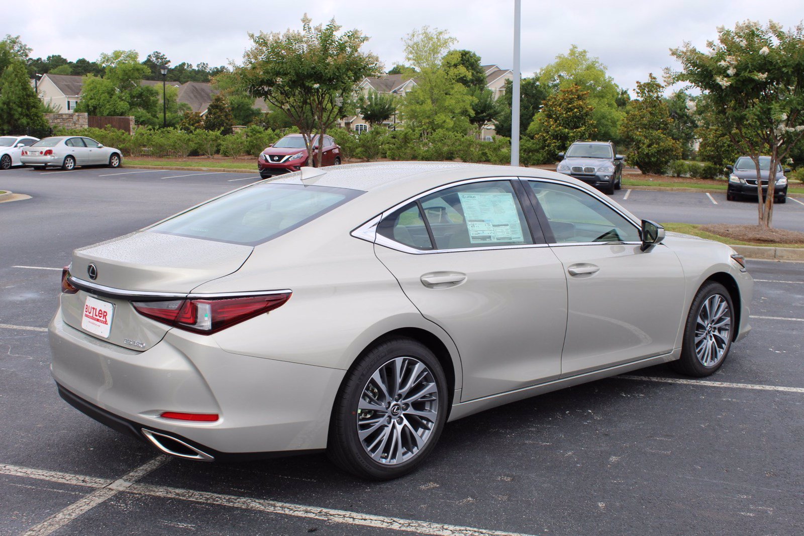 New 2020 Lexus ES 350 Luxury 4dr Car in Macon #L20592 | Butler Auto Group