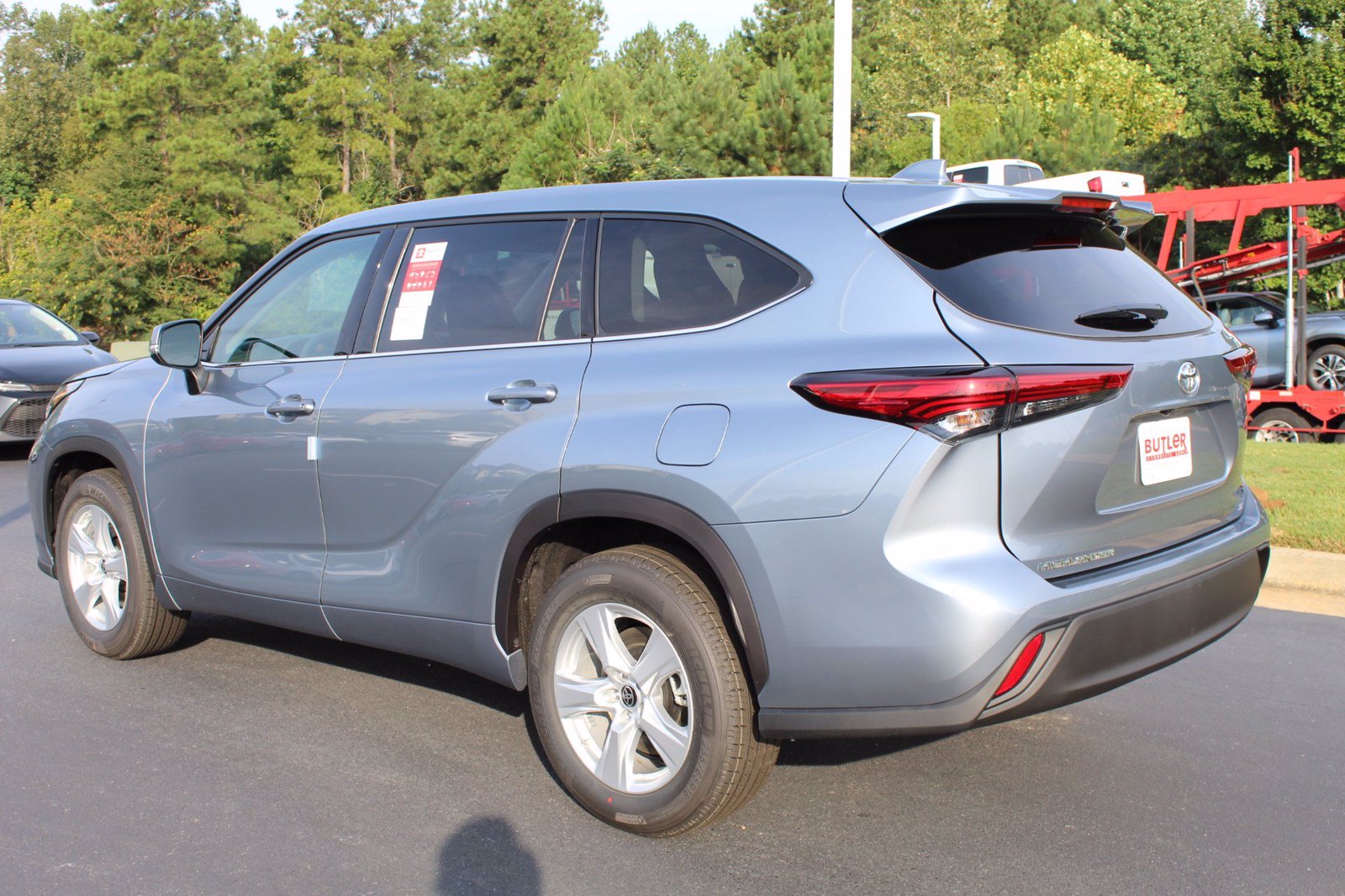 New 2020 Toyota Highlander LE Sport Utility in Macon #S024371 | Butler ...