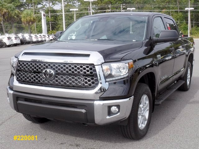 New 2020 Toyota Tundra 4WD SR5 CrewMax Large V8 Crew Cab Pickup in