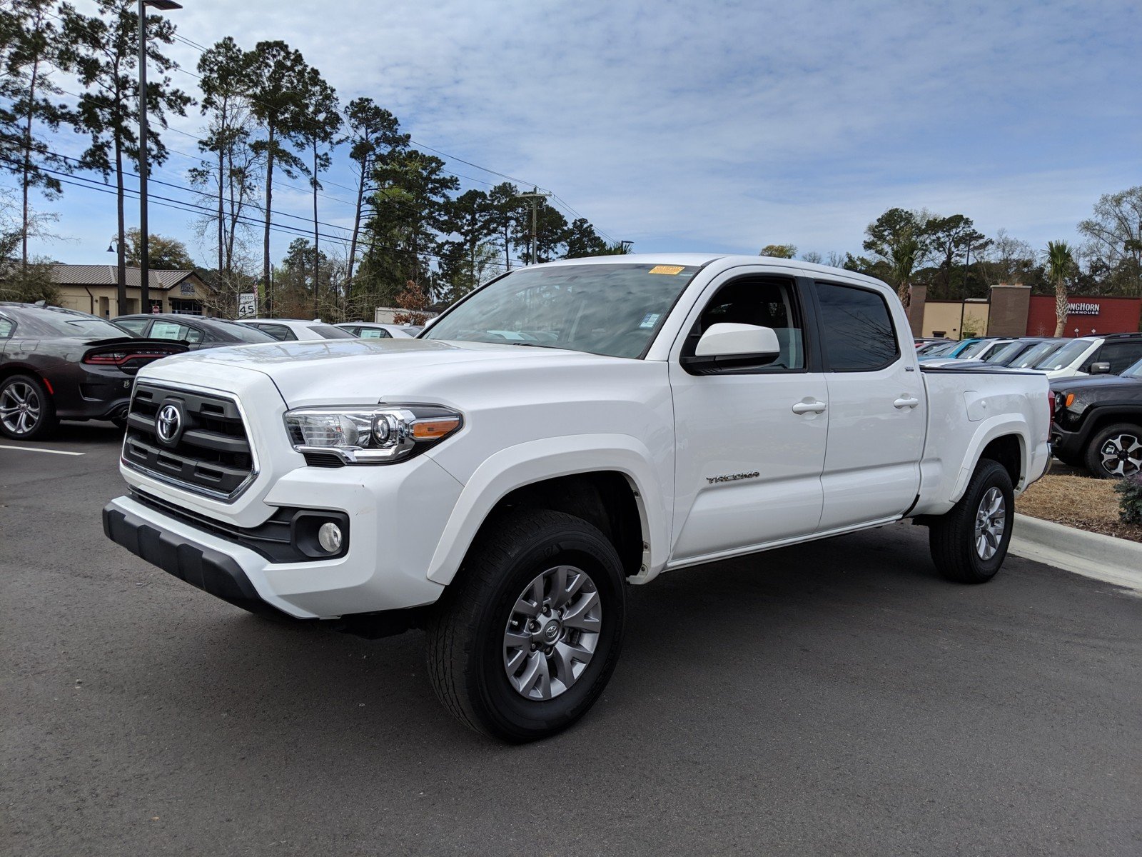 Pre-Owned 2017 Toyota Tacoma SR5 4D Double Cab in Beaufort #T027900