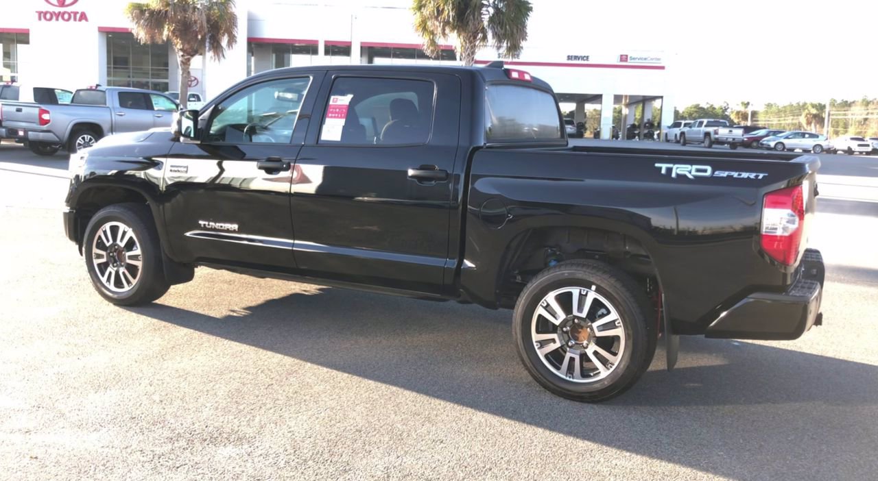 New 2020 Toyota Tundra 2WD SR5 Crewmax Crew Cab Pickup in Valdsota #