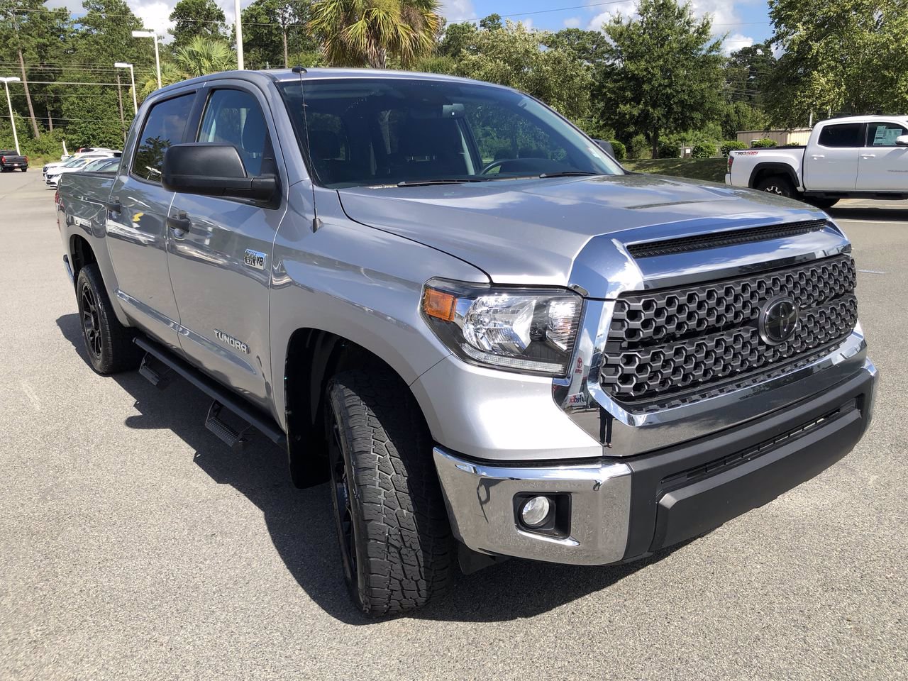 Certified Pre-Owned 2018 Toyota Tundra 2WD SR5 Crewmax Crew Cab Pickup