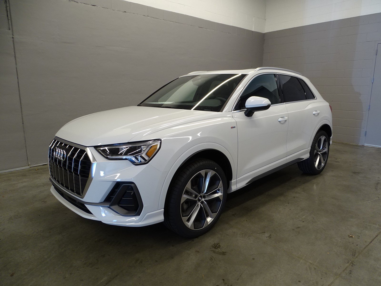 New 2020 Audi Q3 S line Premium Plus Sport Utility in ...